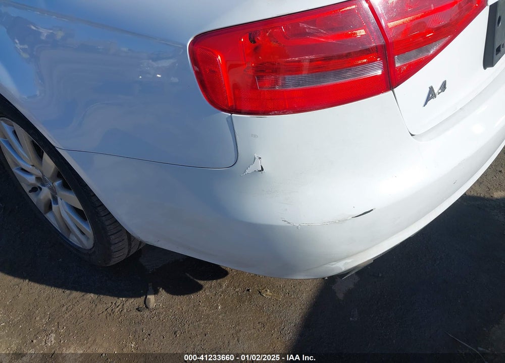 2014 AUDI A4 VIN: WAUAFAFL0EN004342
