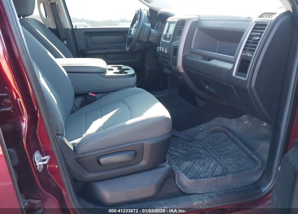 2017 RAM 1500 VIN: 1C6RR7FT1HS854526