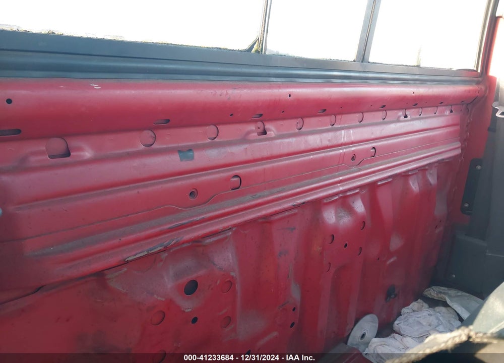 1995 NISSAN TRUCK E/XE VIN: 1N6SD11SXSC353900