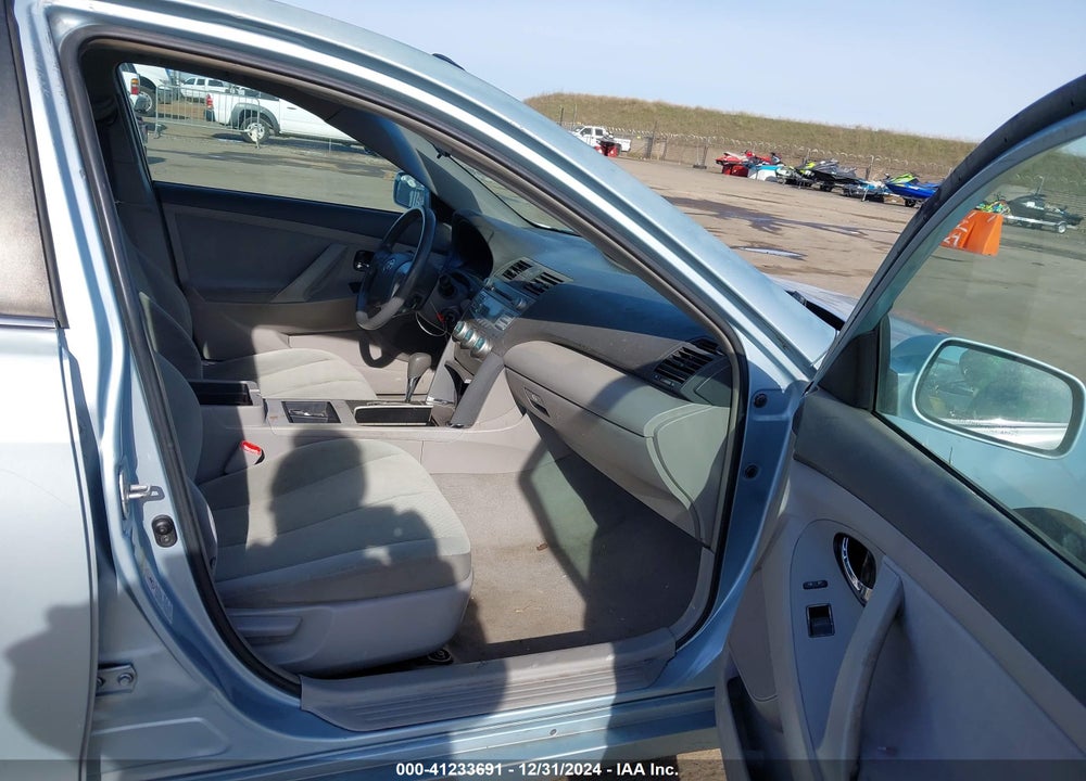 2008 TOYOTA CAMRY LE VIN: 4T4BE46K58R027288