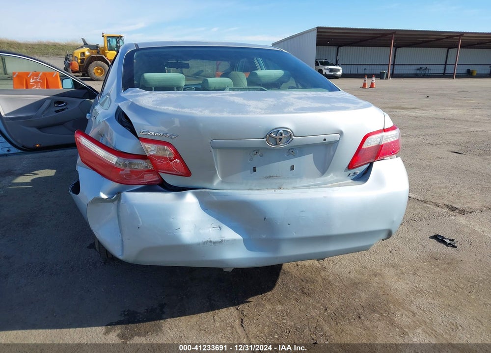 2008 TOYOTA CAMRY LE VIN: 4T4BE46K58R027288