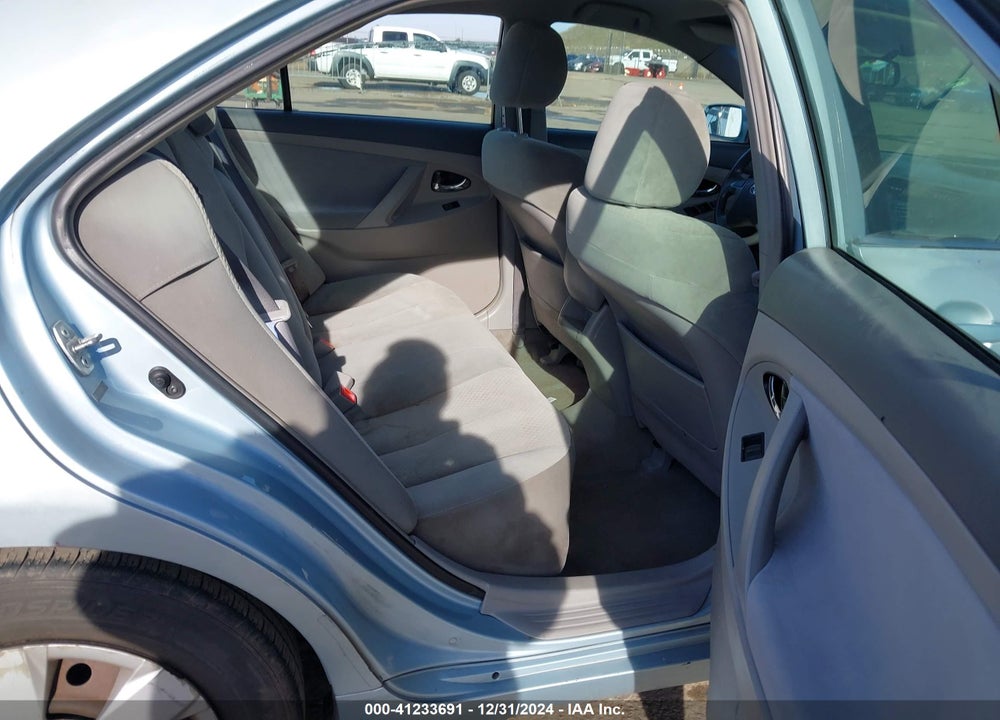 2008 TOYOTA CAMRY LE VIN: 4T4BE46K58R027288