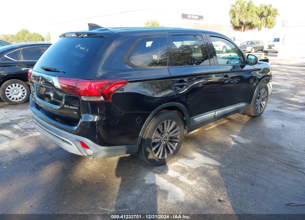 2019 MITSUBISHI OUTLANDER SE VIN: JA4AD3A35KZ042109