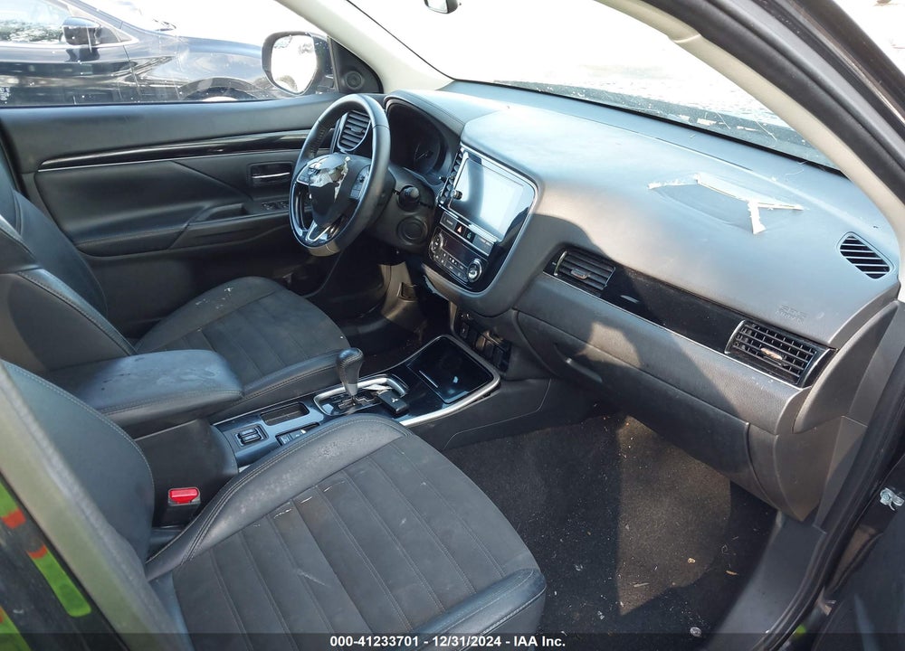 2019 MITSUBISHI OUTLANDER SE VIN: JA4AD3A35KZ042109