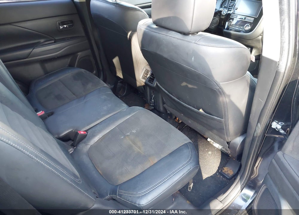 2019 MITSUBISHI OUTLANDER SE VIN: JA4AD3A35KZ042109
