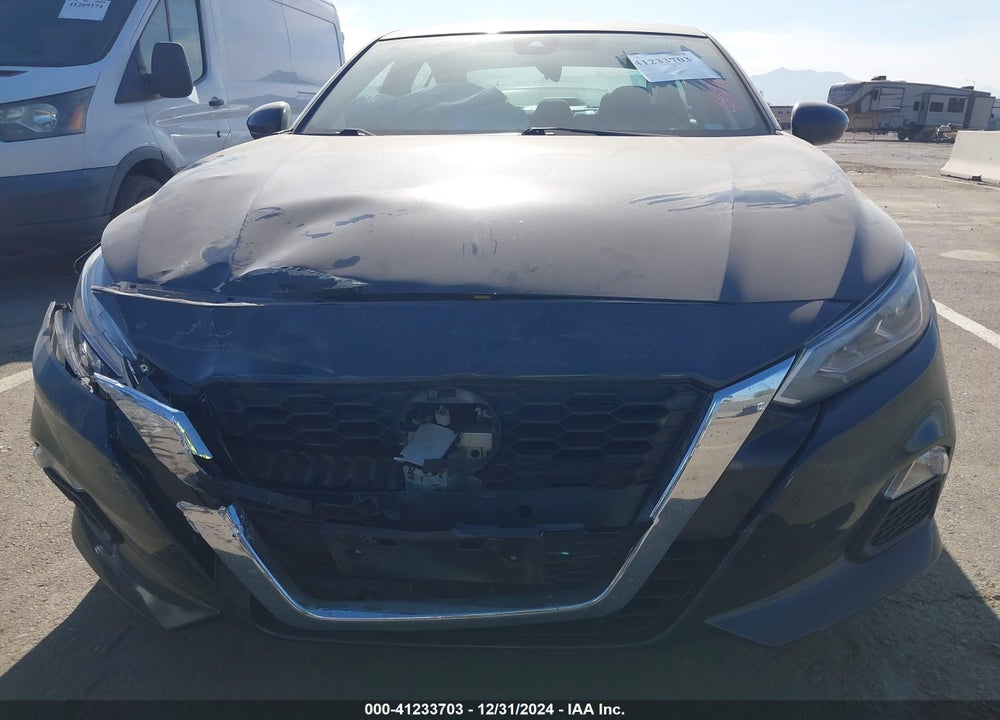 2022 NISSAN ALTIMA SV FWD VIN: 1N4BL4DV8NN365006