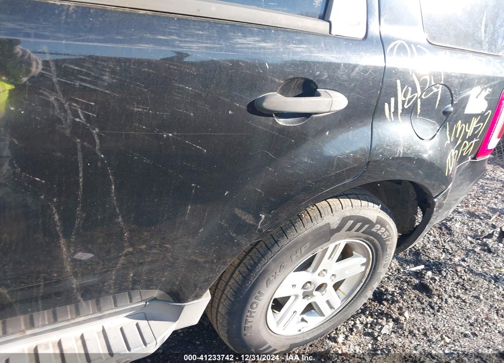 2008 FORD ESCAPE XLT VIN: 1FMCU03138KE77040