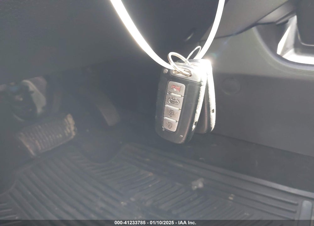 2013 KIA SORENTO SX V6 VIN: 5XYKWDA27DG398371