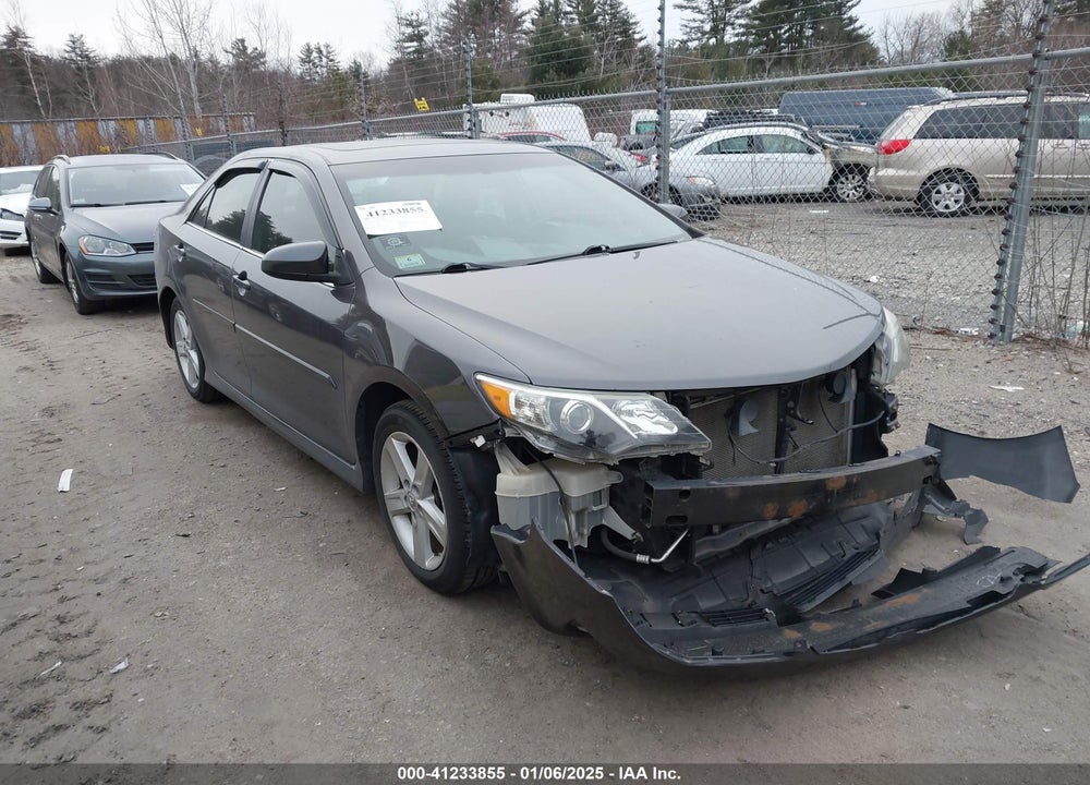 2013 TOYOTA CAMRY SE VIN: 4T1BF1FKXDU287105