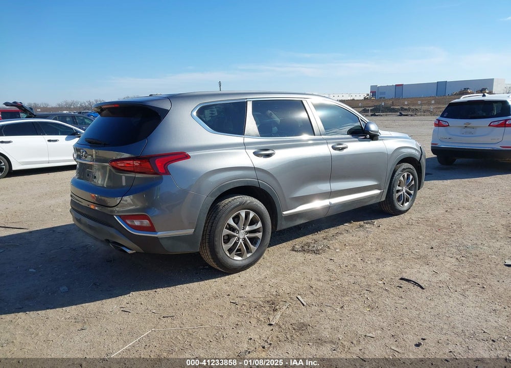 2019 HYUNDAI SANTA FE SE VIN: 5NMS23AD2KH052433