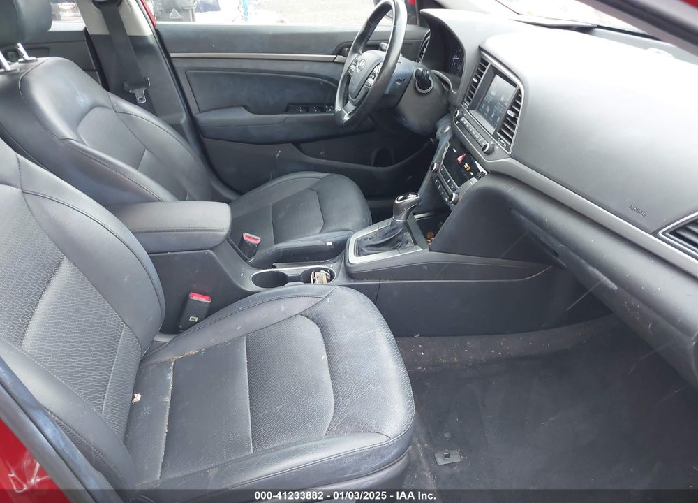 2017 HYUNDAI ELANTRA LIMITED VIN: KMHD84LFXHU349927