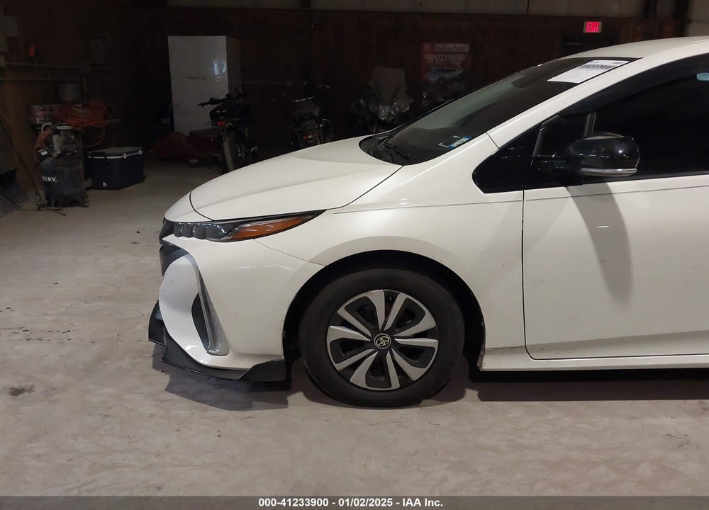 2017 TOYOTA PRIUS PRIME PREMIUM VIN: JTDKARFP6H3007995