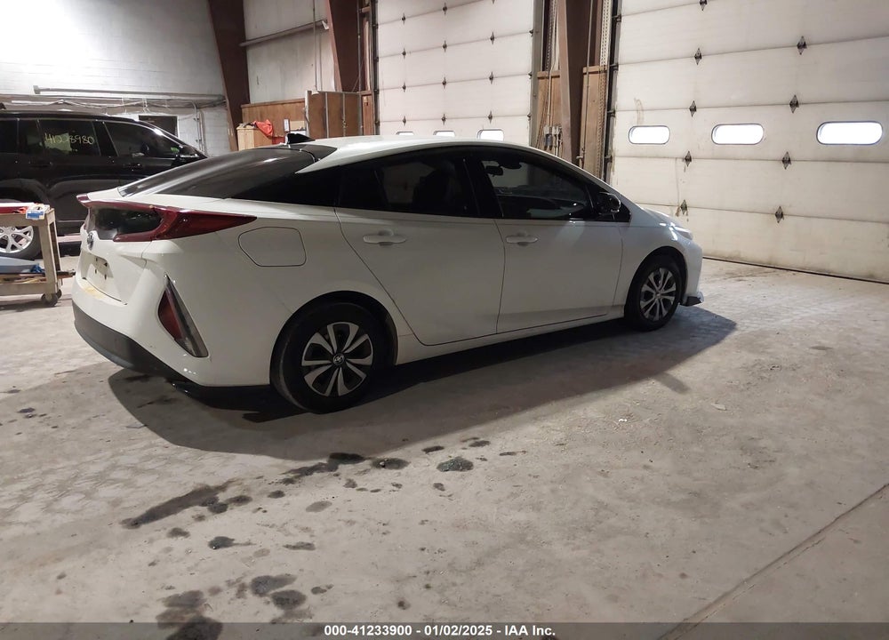 2017 TOYOTA PRIUS PRIME PREMIUM VIN: JTDKARFP6H3007995
