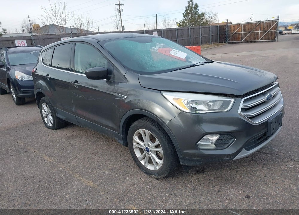 2017 FORD ESCAPE SE VIN: 1FMCU9GD3HUD37096