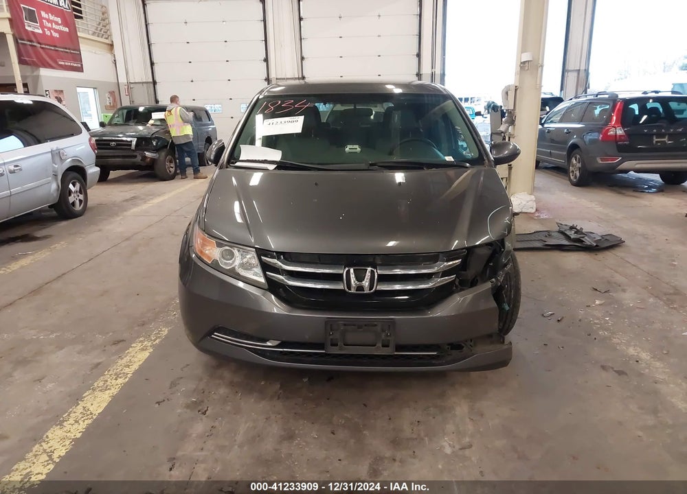 2016 HONDA ODYSSEY SE VIN: 5FNRL5H35GB161563