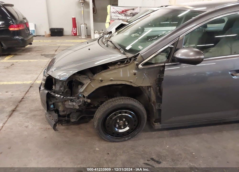 2016 HONDA ODYSSEY SE VIN: 5FNRL5H35GB161563
