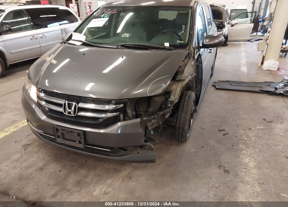 2016 HONDA ODYSSEY SE VIN: 5FNRL5H35GB161563