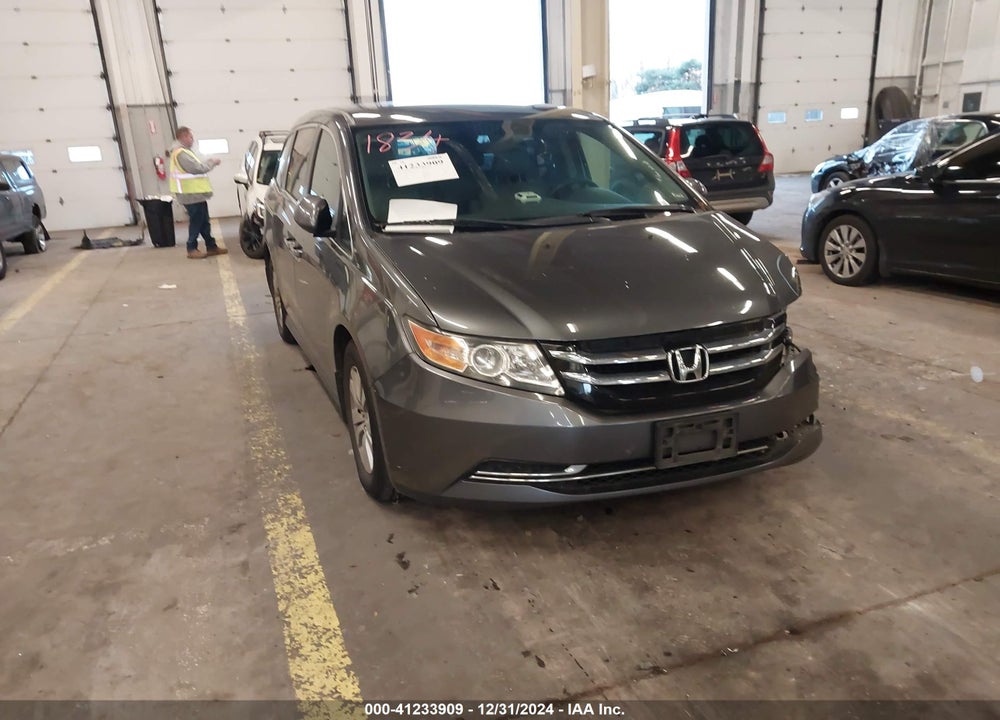 2016 HONDA ODYSSEY SE VIN: 5FNRL5H35GB161563