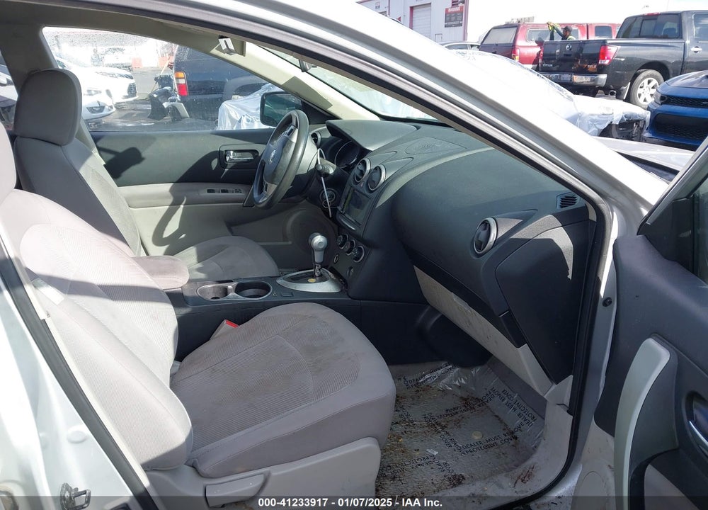2013 NISSAN ROGUE S VIN: JN8AS5MT3DW525755