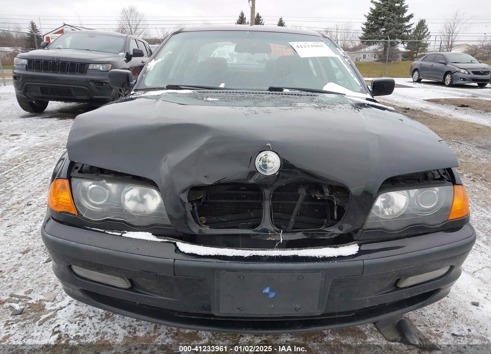 2000 BMW 323I VIN: WBAAM3332YFP66043