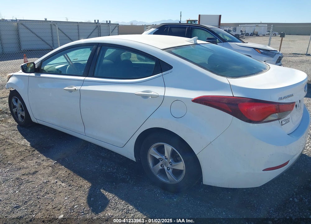 2014 HYUNDAI ELANTRA VIN: 5NPDH4AEXEH521863