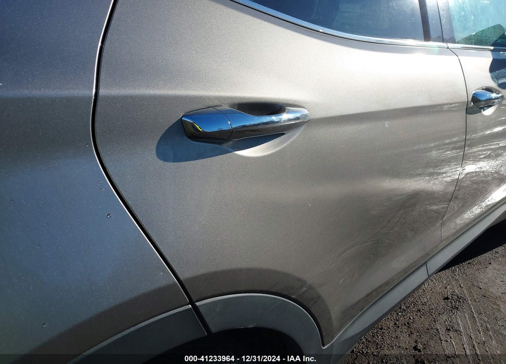 2017 HYUNDAI SANTA FE SPORT 2.4L VIN: 5XYZTDLB9HG438671