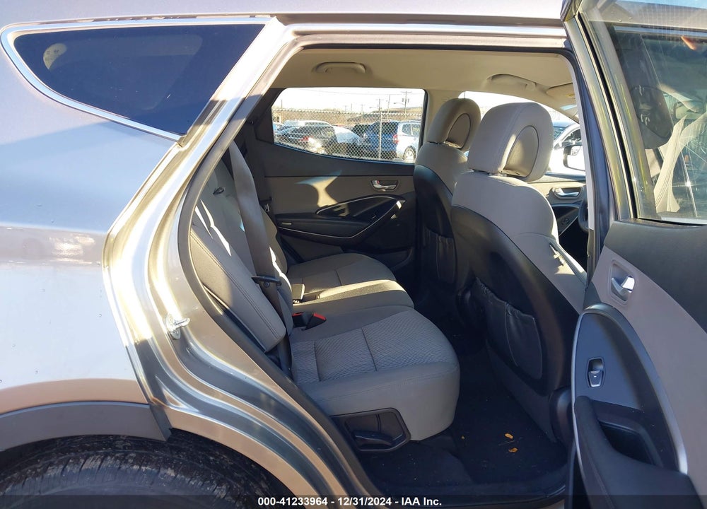 2017 HYUNDAI SANTA FE SPORT 2.4L VIN: 5XYZTDLB9HG438671