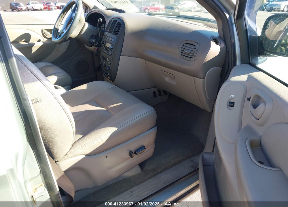 2003 DODGE GRAND CARAVAN ES VIN: 2D8GP54L03R371246