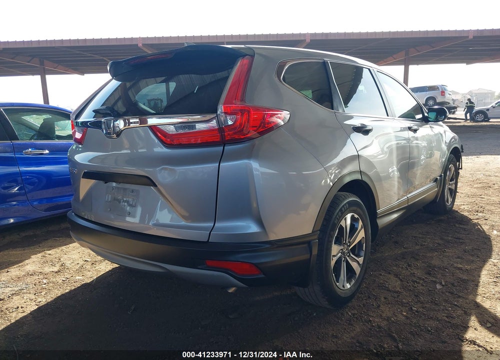 2017 HONDA CR-V LX VIN: 7FARW5H36HE009675