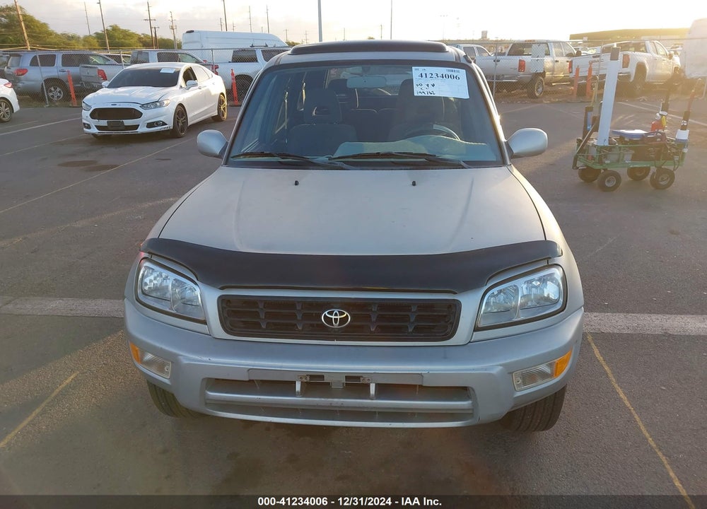1999 TOYOTA RAV4 VIN: JT3HP10V9X7137962