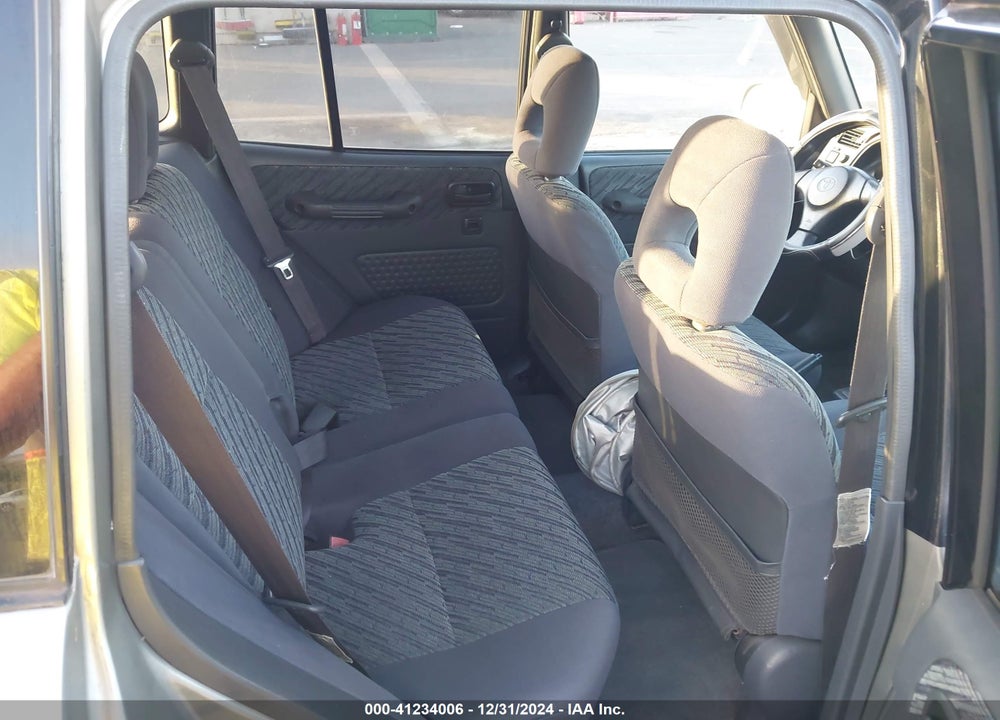 1999 TOYOTA RAV4 VIN: JT3HP10V9X7137962