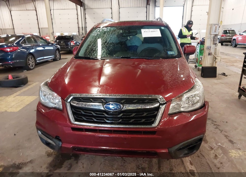2018 SUBARU FORESTER VIN: JF2SJADC5JH601358