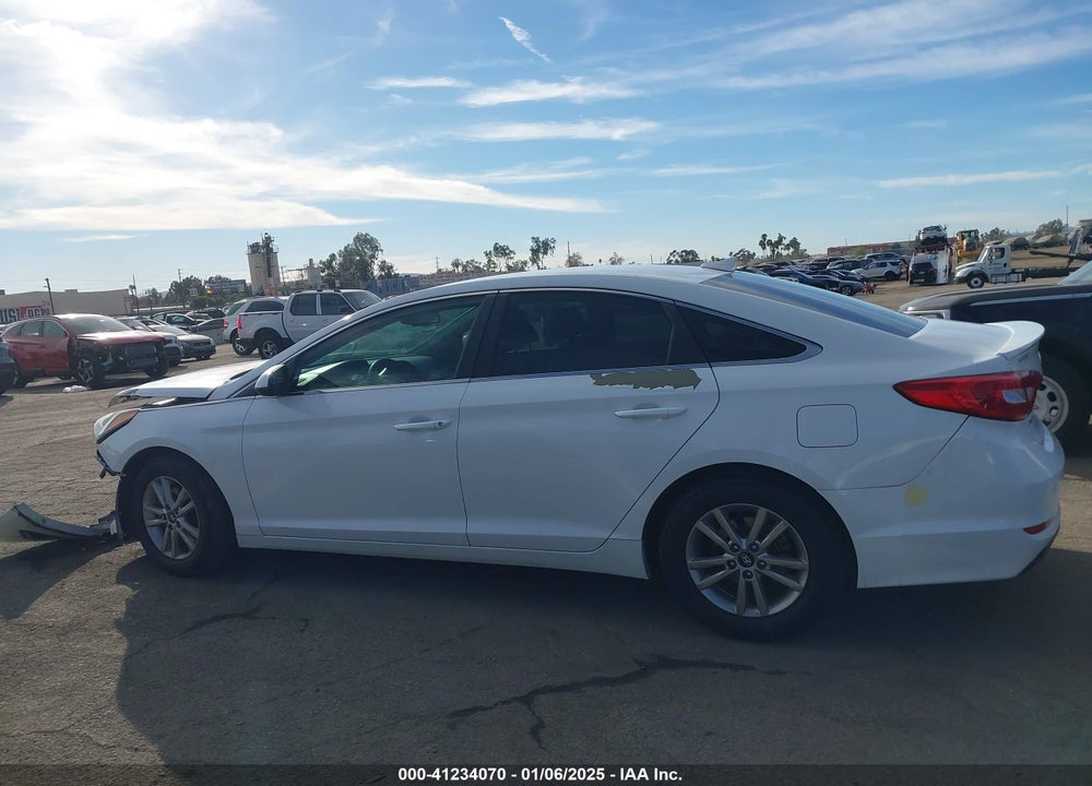 2017 HYUNDAI SONATA VIN: 5NPE24AF7HH487156