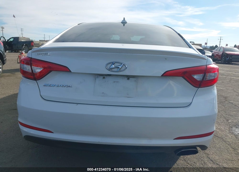 2017 HYUNDAI SONATA VIN: 5NPE24AF7HH487156