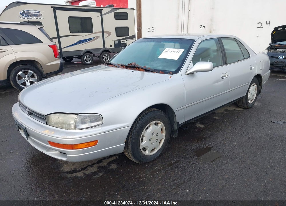 1992 TOYOTA CAMRY LE VIN: JT2SK12E9N0080707