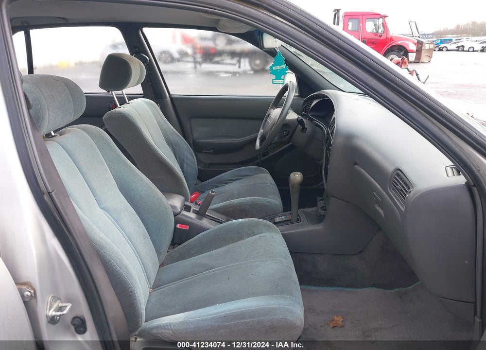 1992 TOYOTA CAMRY LE VIN: JT2SK12E9N0080707