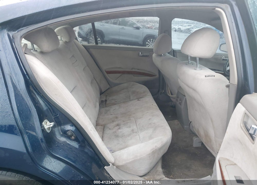 2005 NISSAN MAXIMA 3.5 SE VIN: 1N4BA41E15C856586