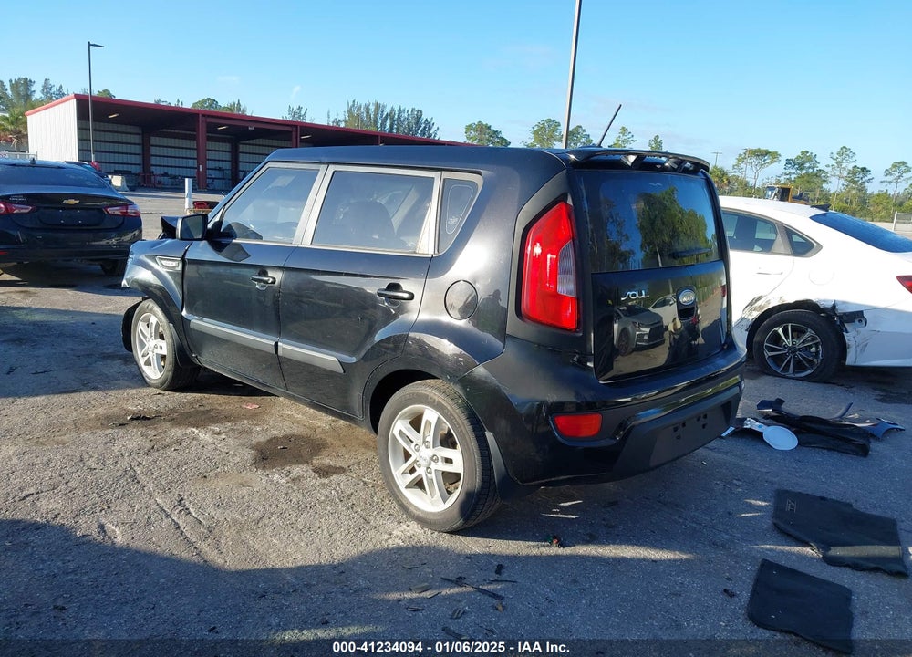 2012 KIA SOUL VIN: KNDJT2A56C7447705