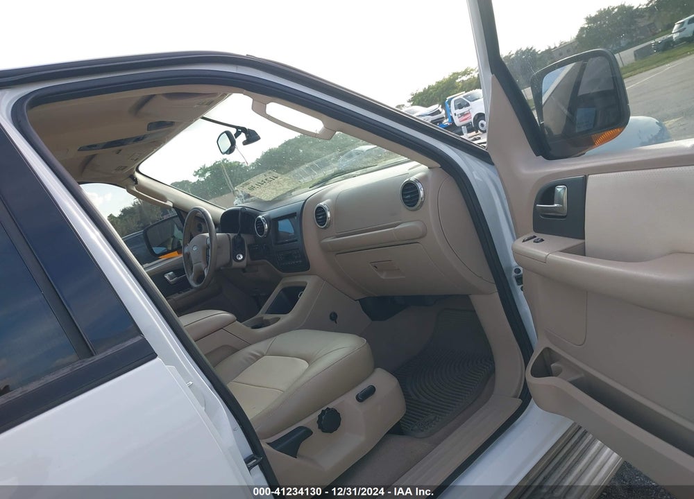 2004 FORD EXPEDITION EDDIE BAUER VIN: 1FMFU18L94LA96018