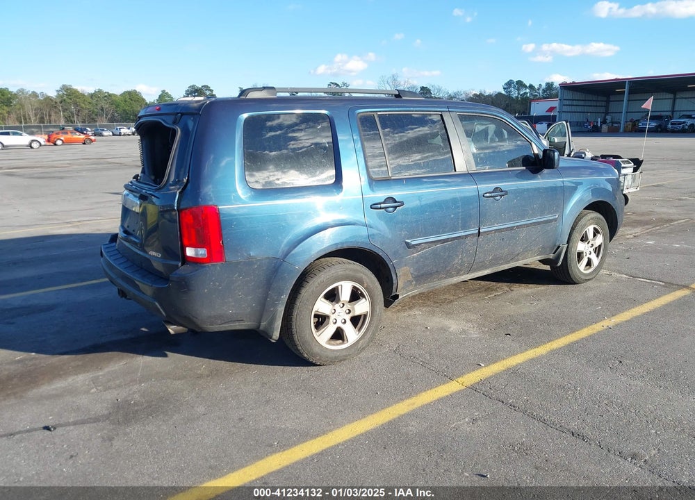 2010 HONDA PILOT EX VIN: 5FNYF4H48AB034464