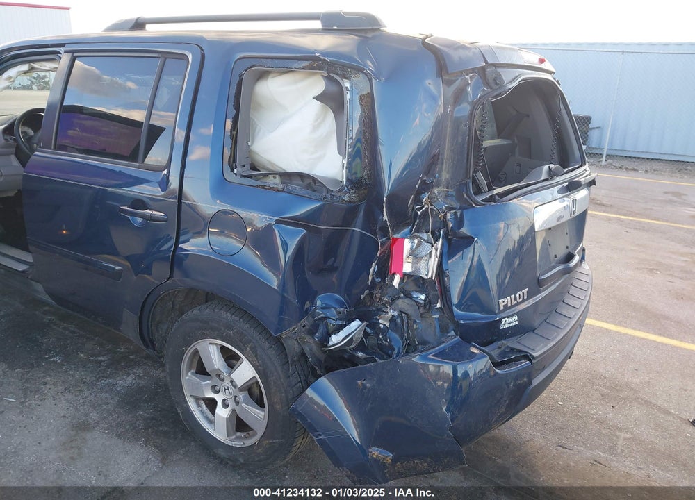 2010 HONDA PILOT EX VIN: 5FNYF4H48AB034464