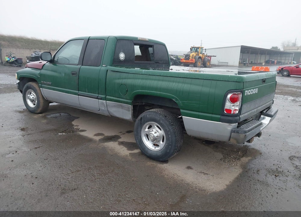 2000 DODGE RAM 2500 ST VIN: 1B7KC23Z4YJ130441