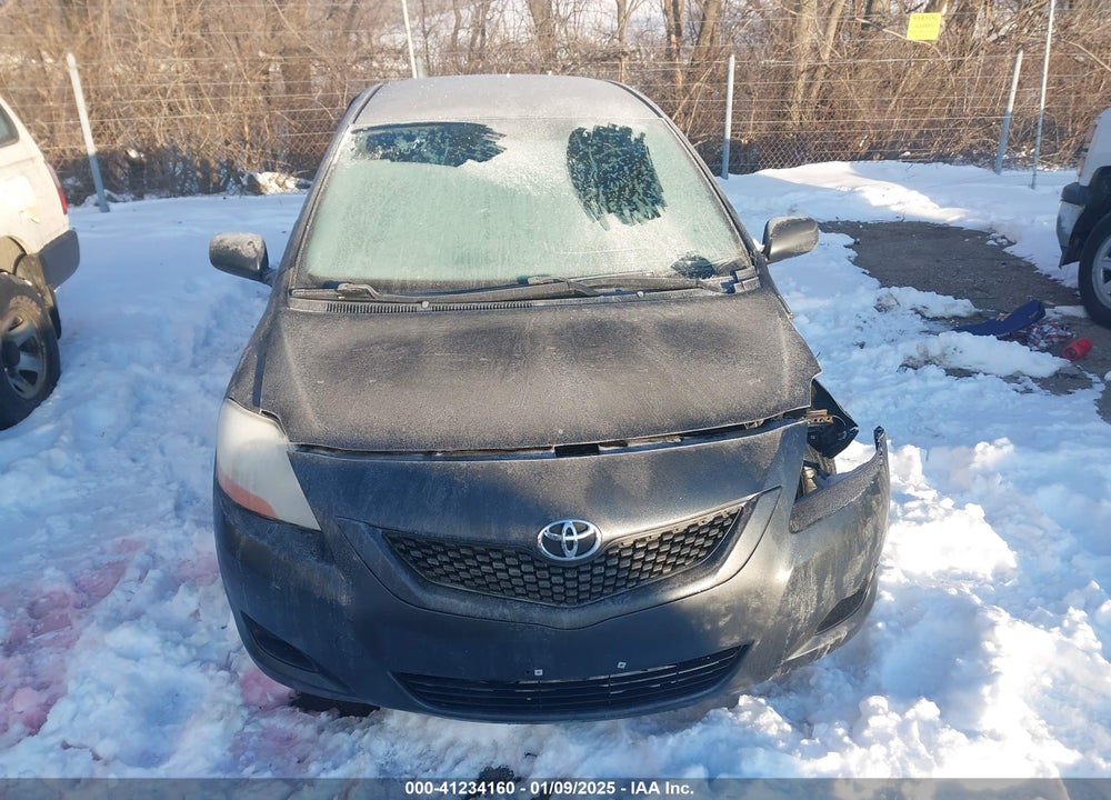 2009 TOYOTA YARIS VIN: JTDBT903391307880