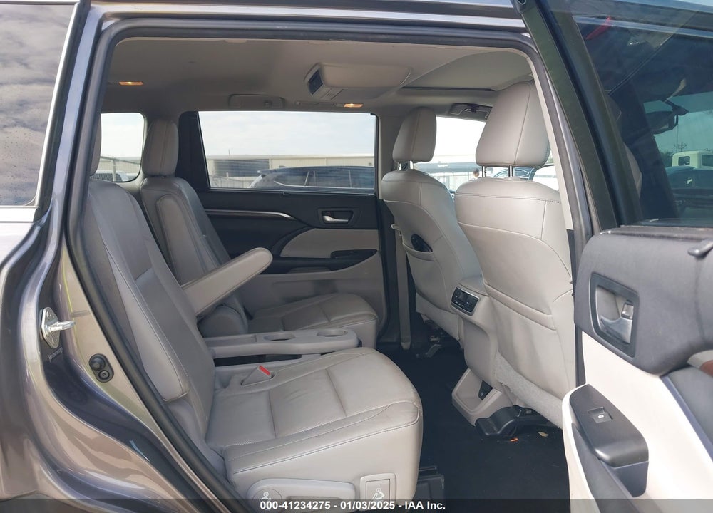 2014 TOYOTA HIGHLANDER LIMITED V6 VIN: 5TDYKRFH0ES028738