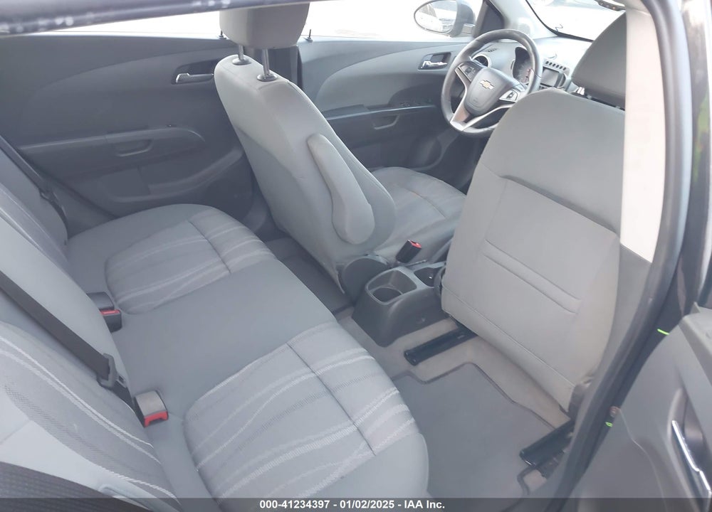 2015 CHEVROLET SONIC VIN: 1G1JC6SG3F4138103