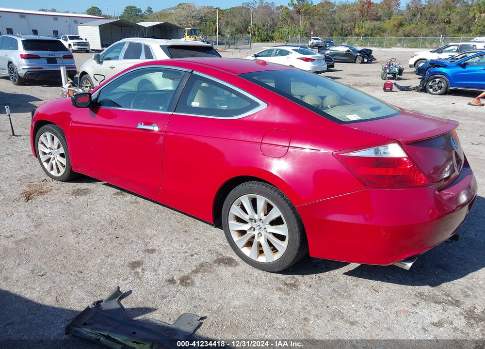 2009 HONDA ACCORD VIN: 1HGCS22839A003117