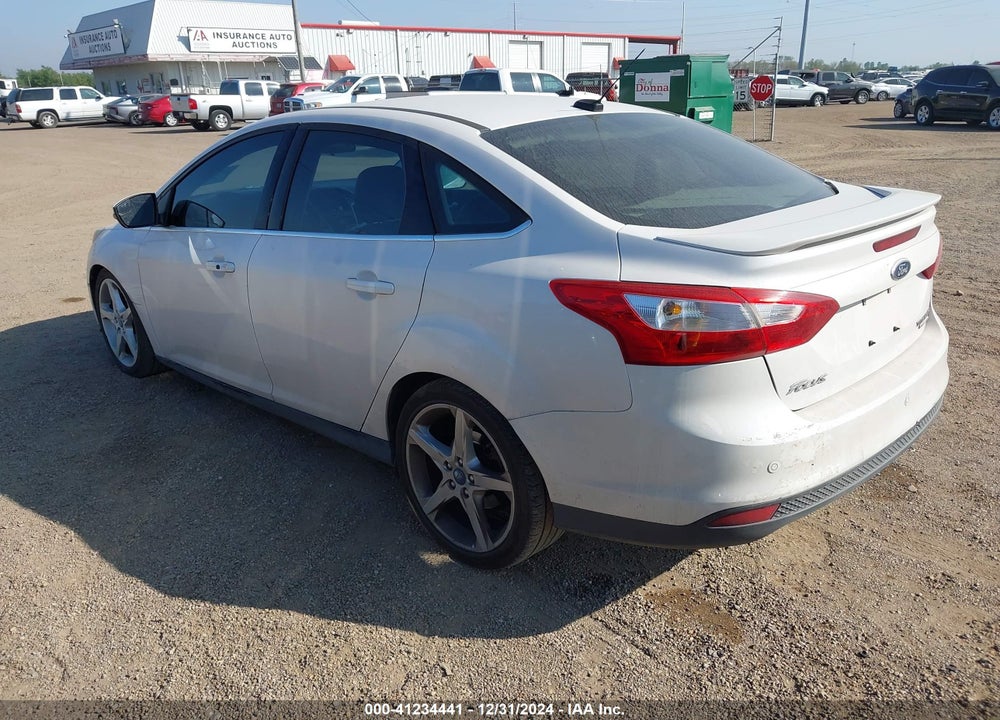 2013 FORD FOCUS VIN: 1FADP3J27DL151166