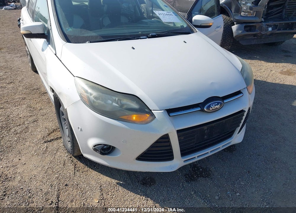 2013 FORD FOCUS VIN: 1FADP3J27DL151166