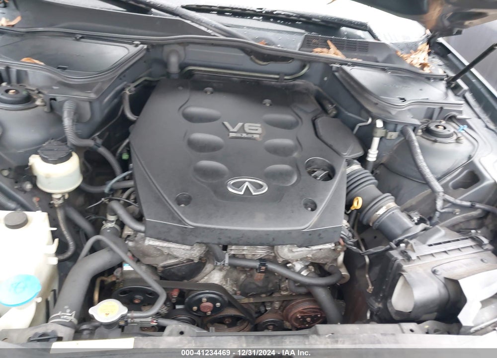 2004 INFINITI FX35 VIN: JNRAS08W04X218251