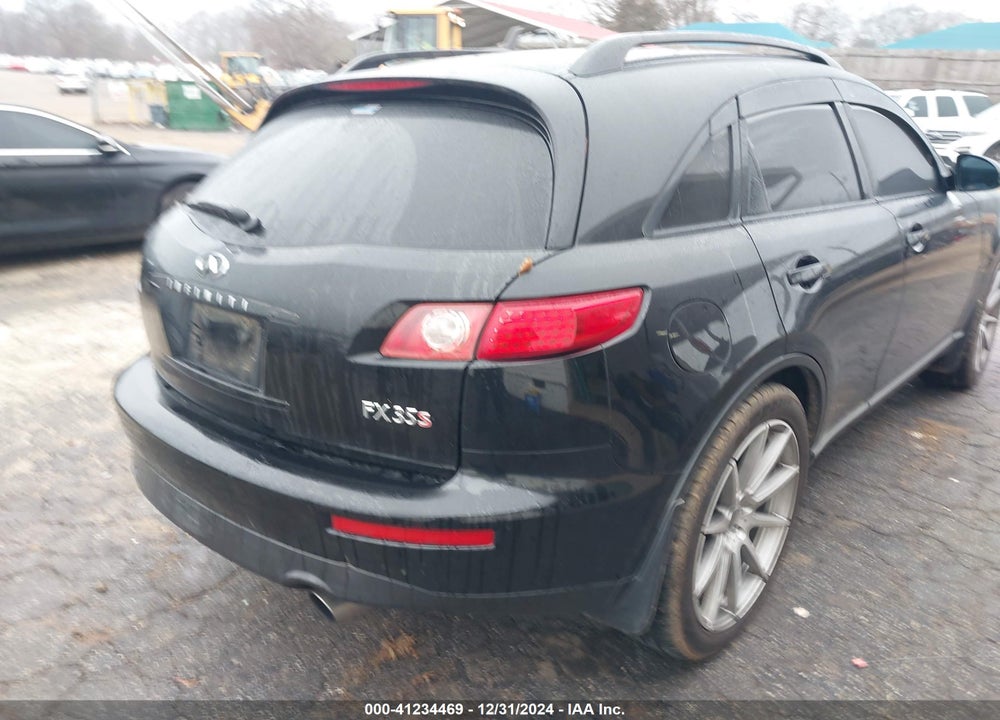 2004 INFINITI FX35 VIN: JNRAS08W04X218251